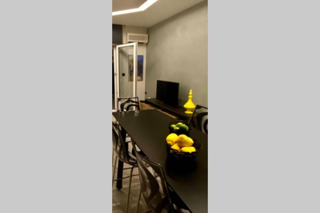 Vyron 1 Elegance Apartman Néa Mihanióna Kültér fotó